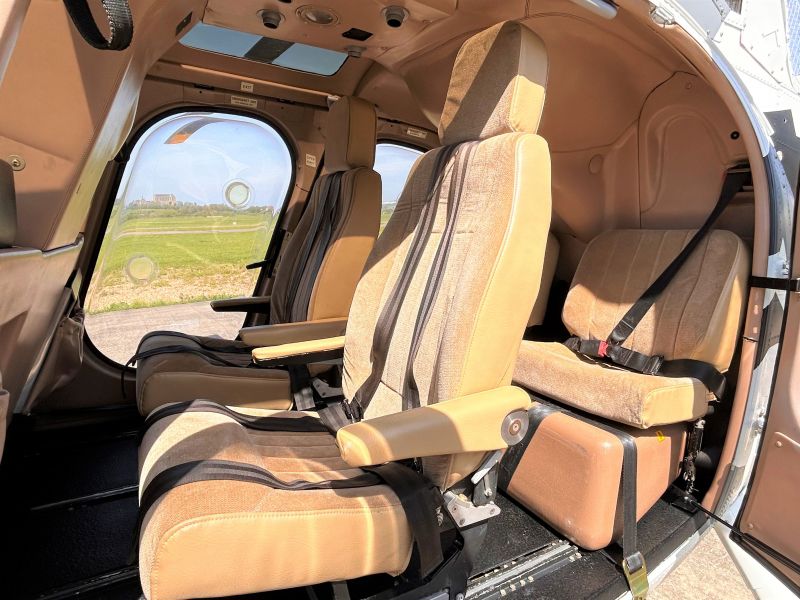 1999 MD Helicopters MD 600N - Interior