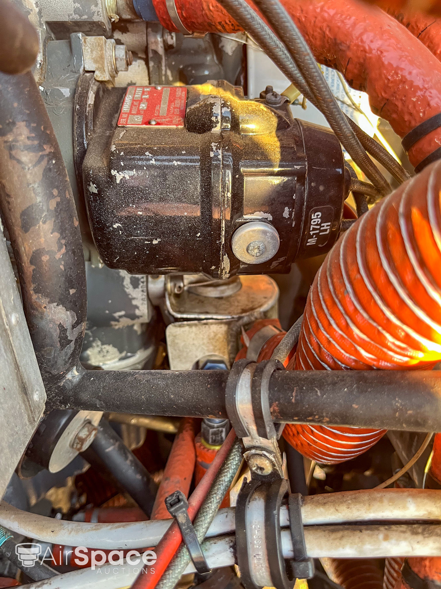 1964 Piper PA-28-140 Cherokee - Exterior