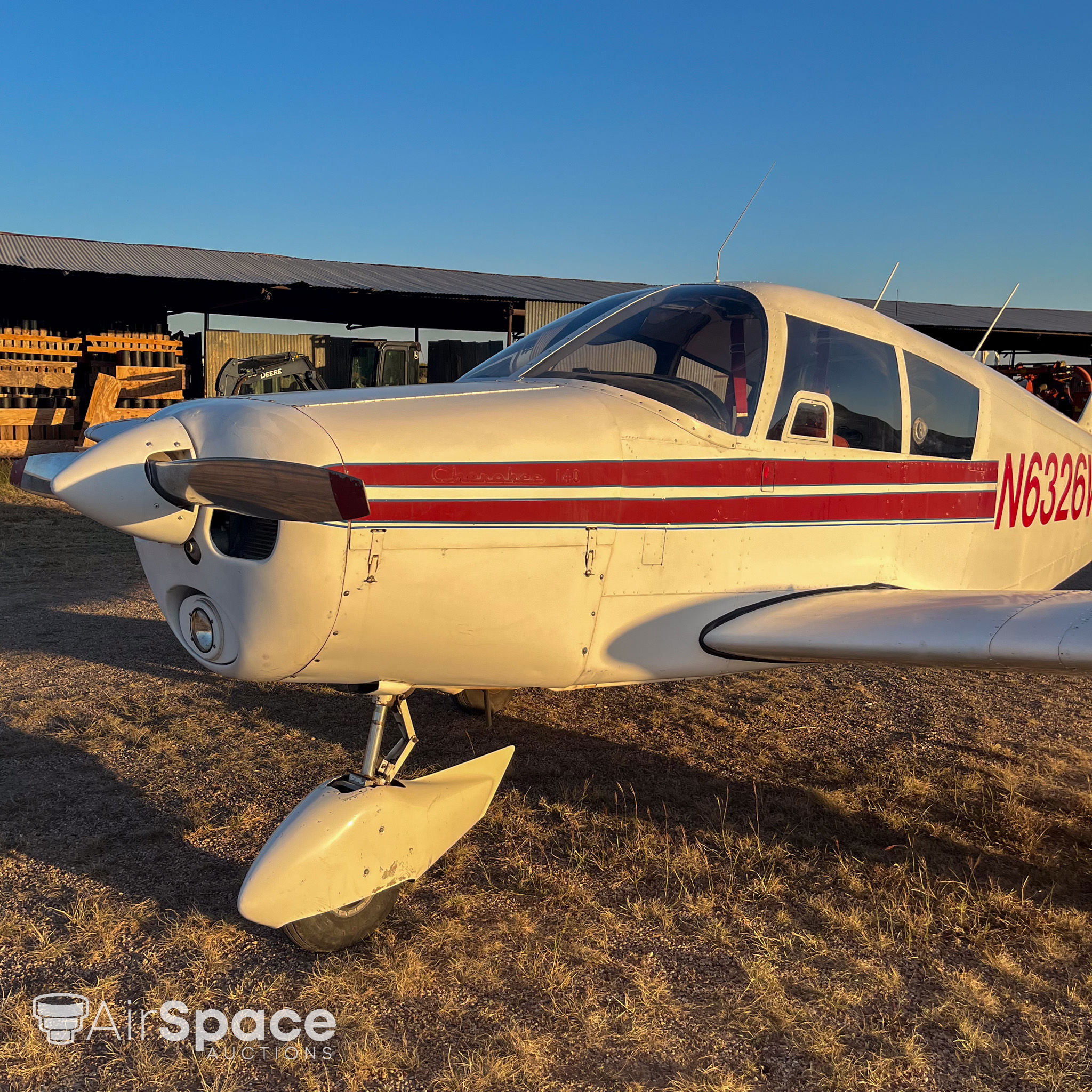 1964 Piper PA-28-140 Cherokee - Exterior