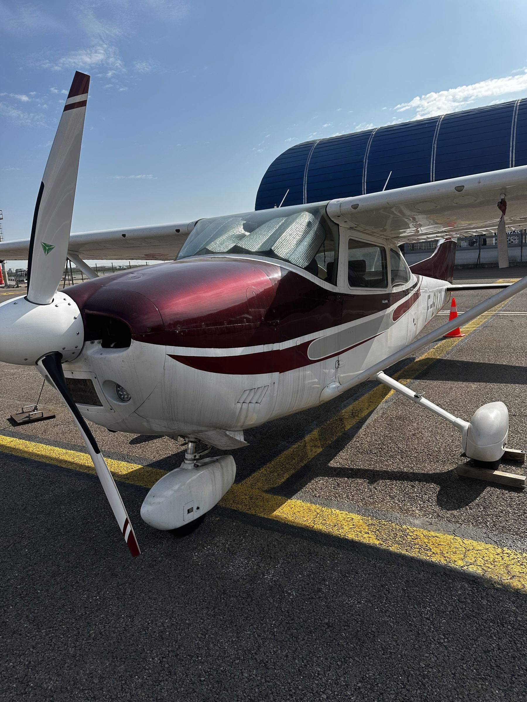 1975 Cessna 182P Skylane - Exterior