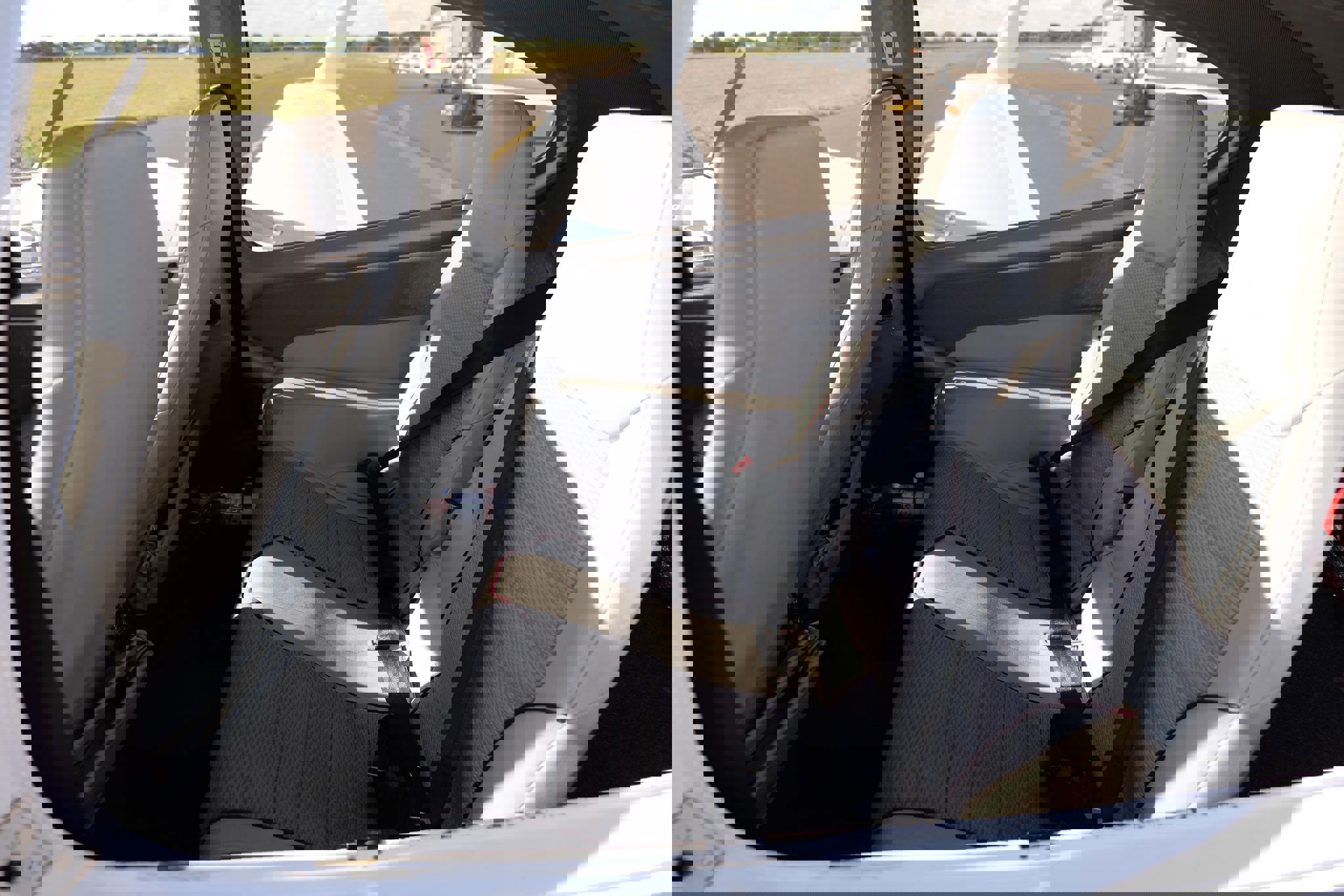 2011 Diamond DA42 NG - Interior