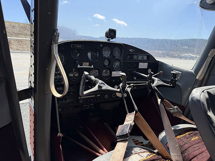 1959 Cessna 172 - Interior