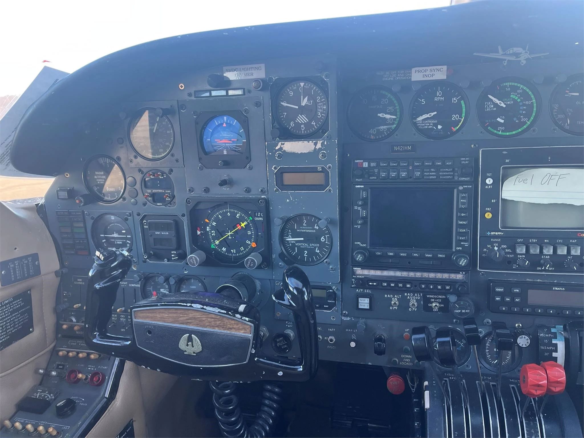 1970 Cessna 421B Golden Eagle/ Executive Commuter - Interior