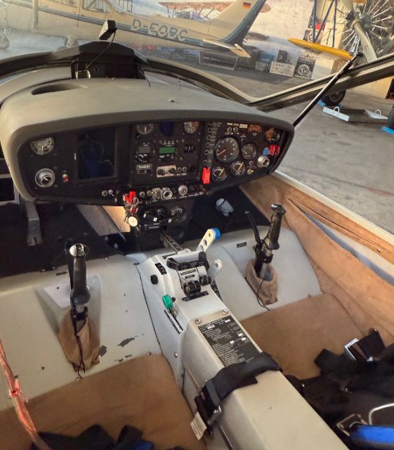 1993 Stemme S10-V - Interior
