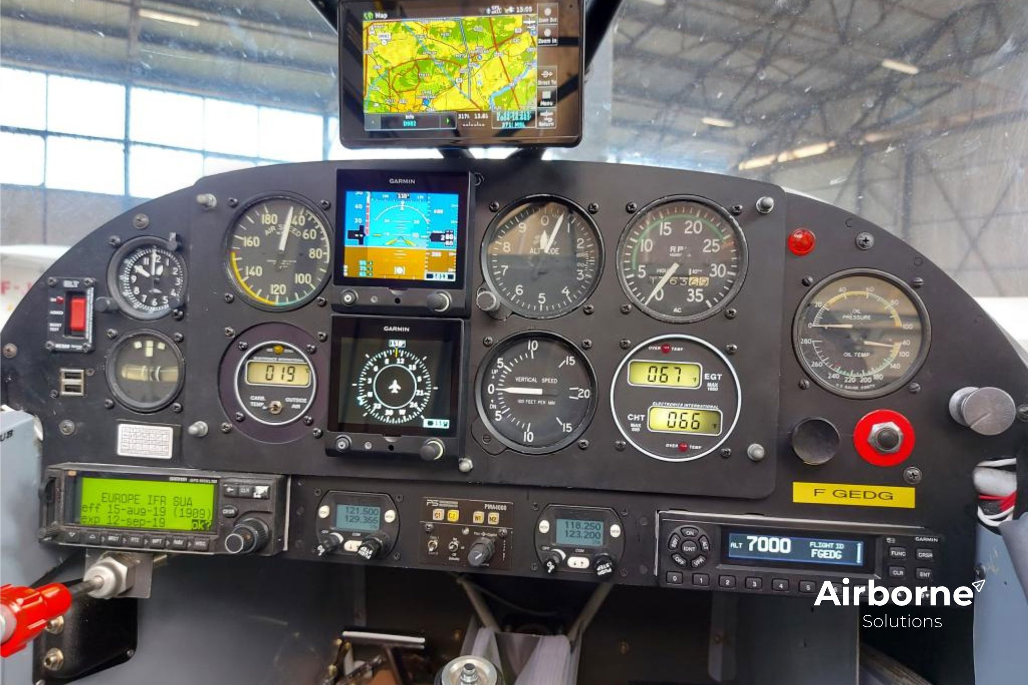 1953 Piper PA-18 Super Cub - Interior
