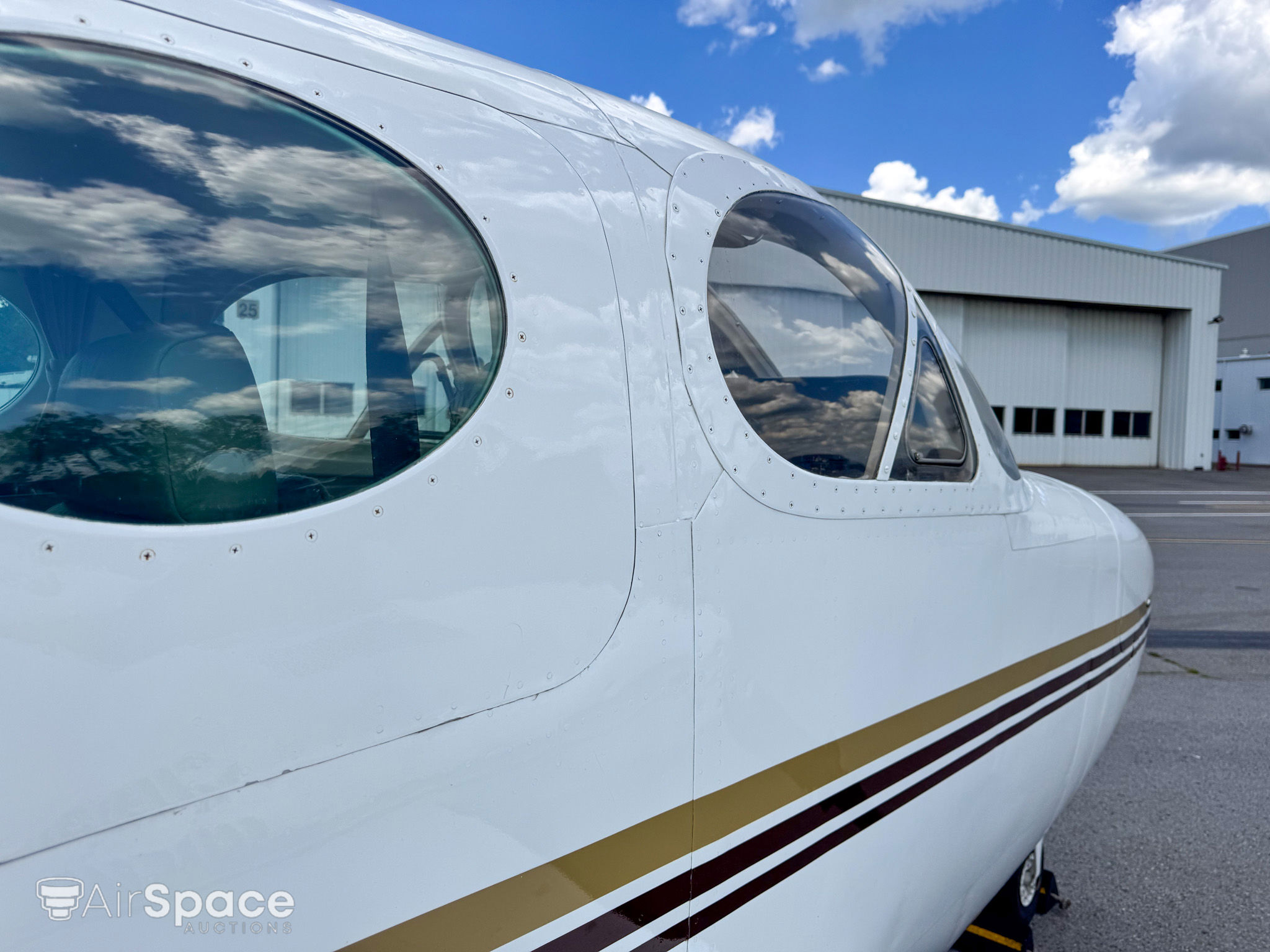 1984 Cessna 340 - Exterior