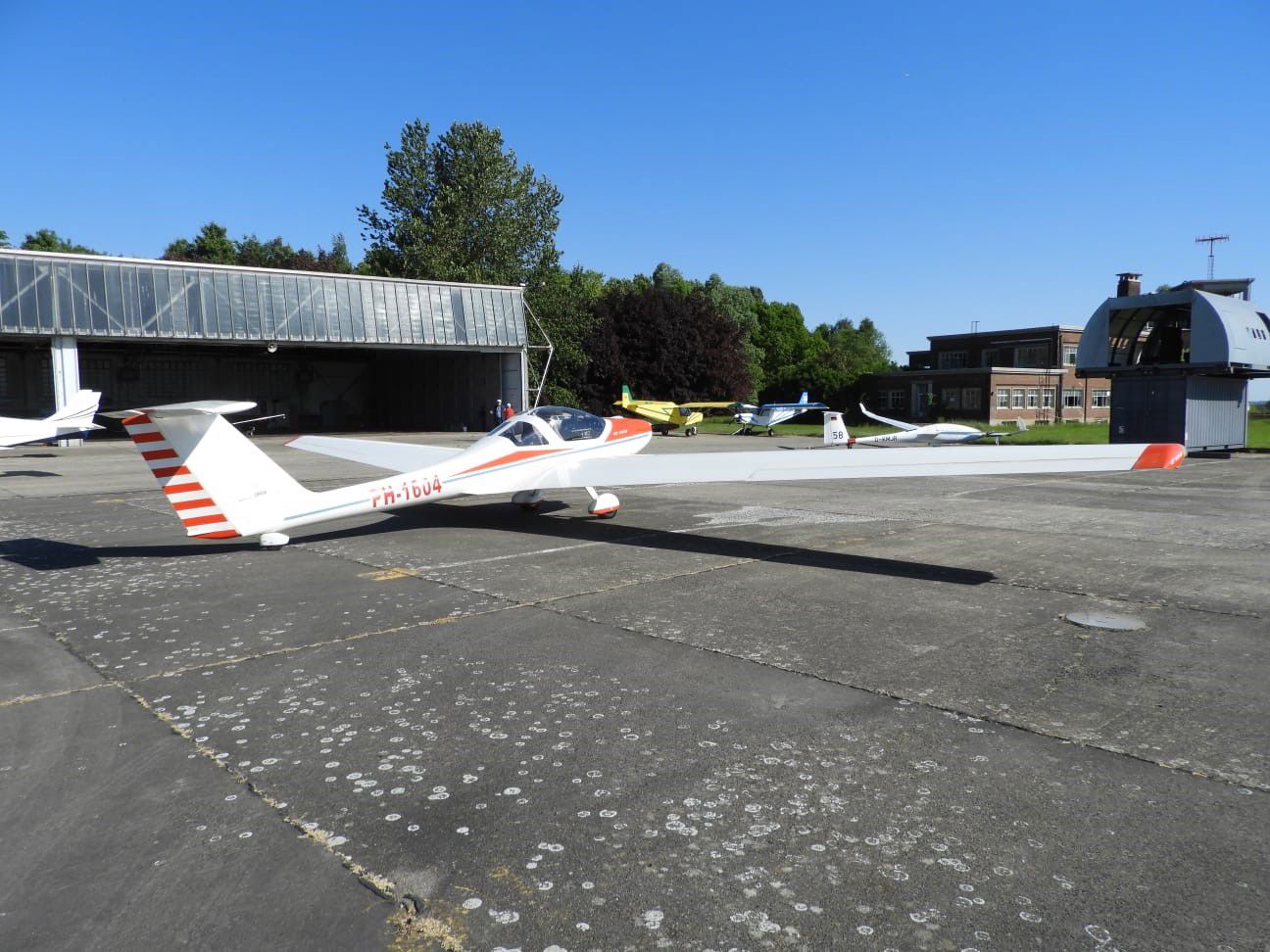 1981 Grob G 109 - Exterior
