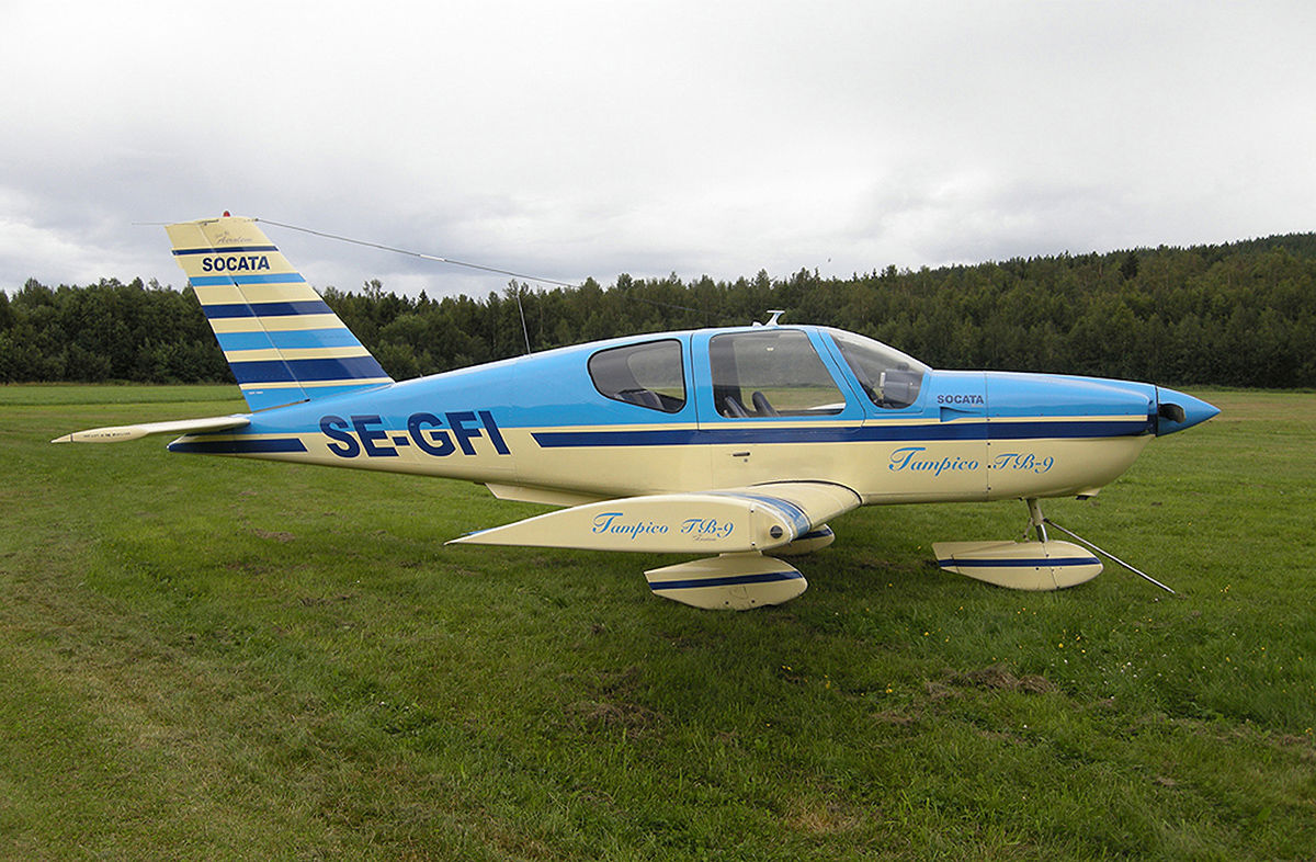 1981 Socata ST-9 Tampico