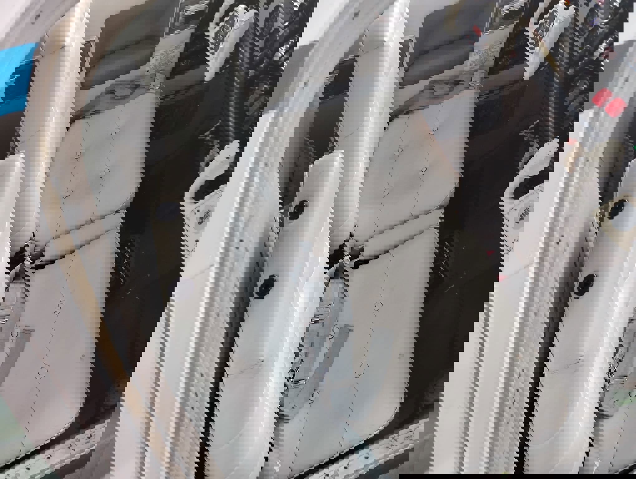 1973 Beechcraft Baron 58 - Interior