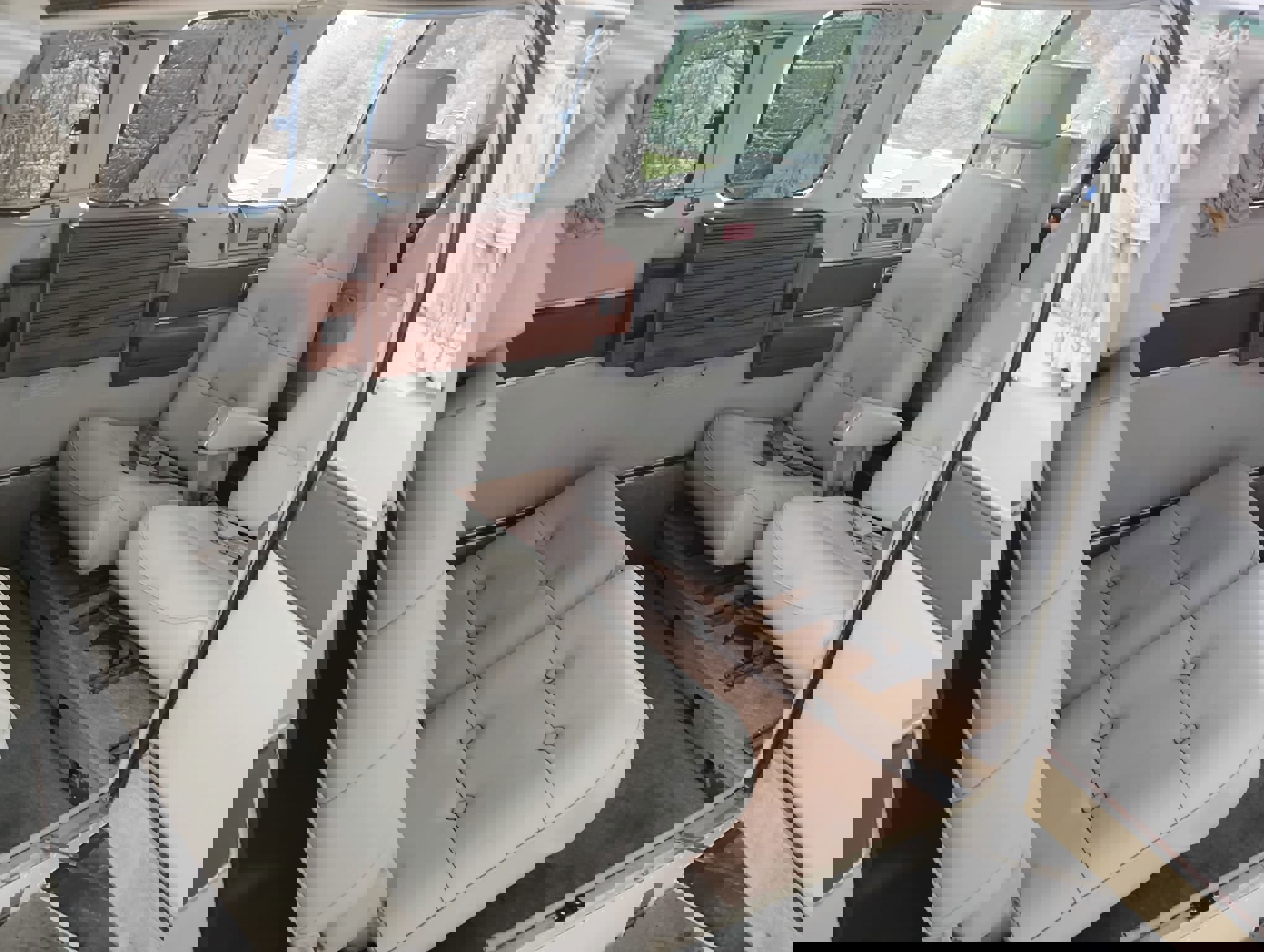 1973 Beechcraft Baron 58 - Interior