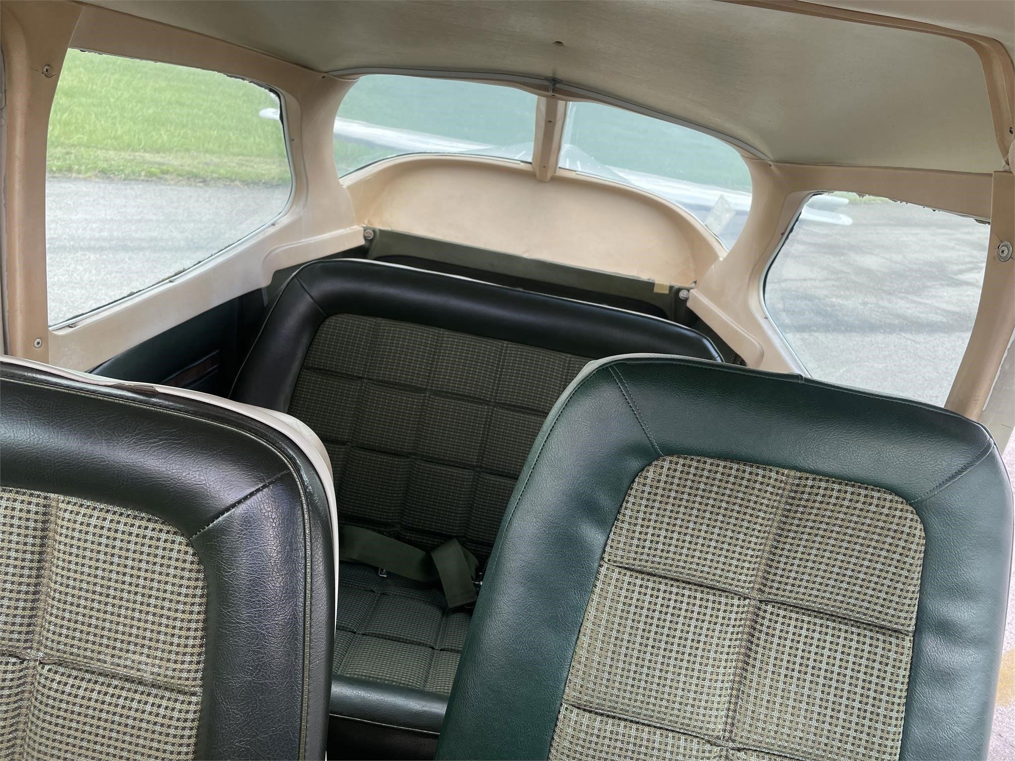 1972 Cessna 172L - Interior