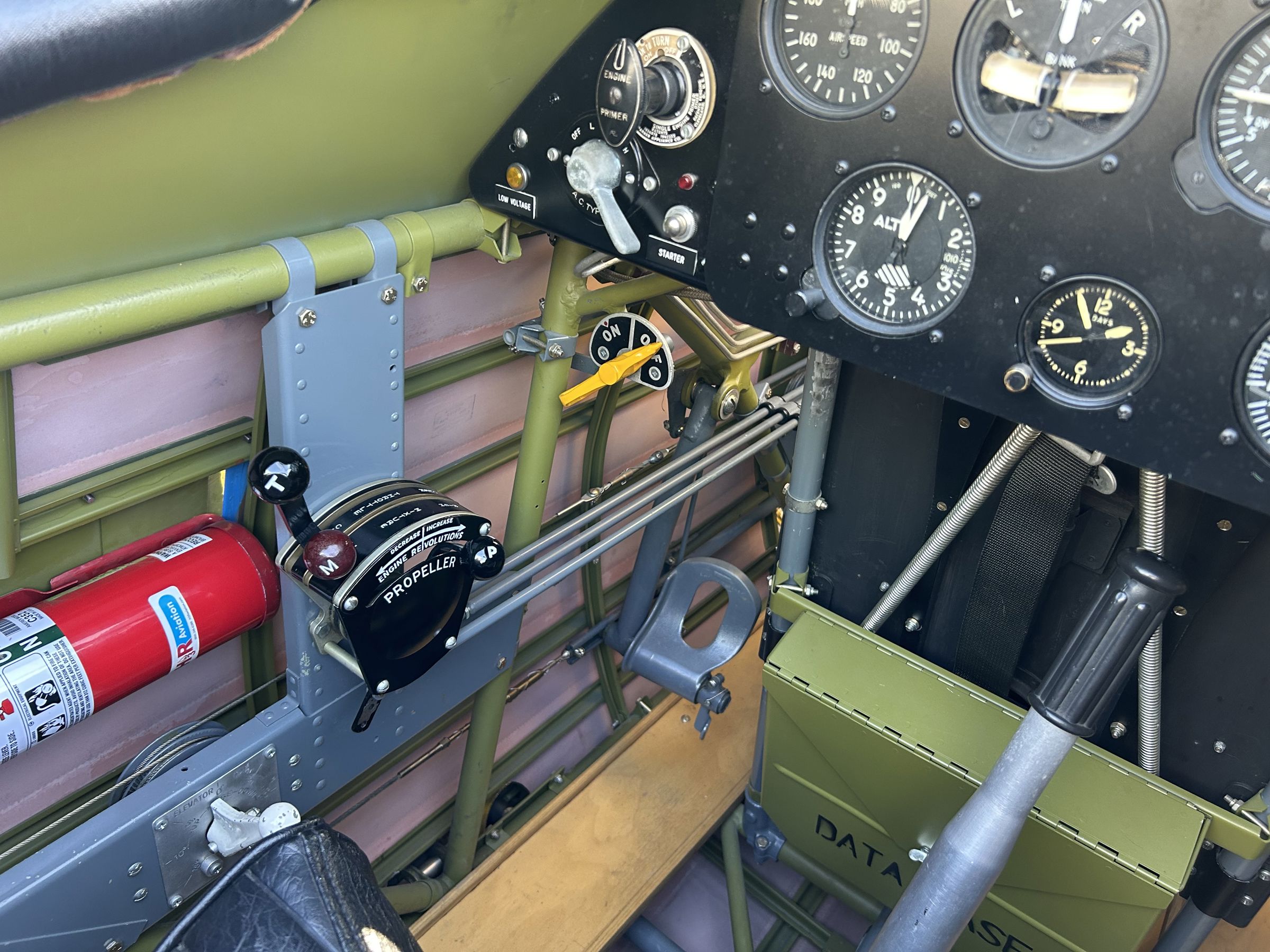 1941 Boeing Stearman A75L3 Kaydet - Interior