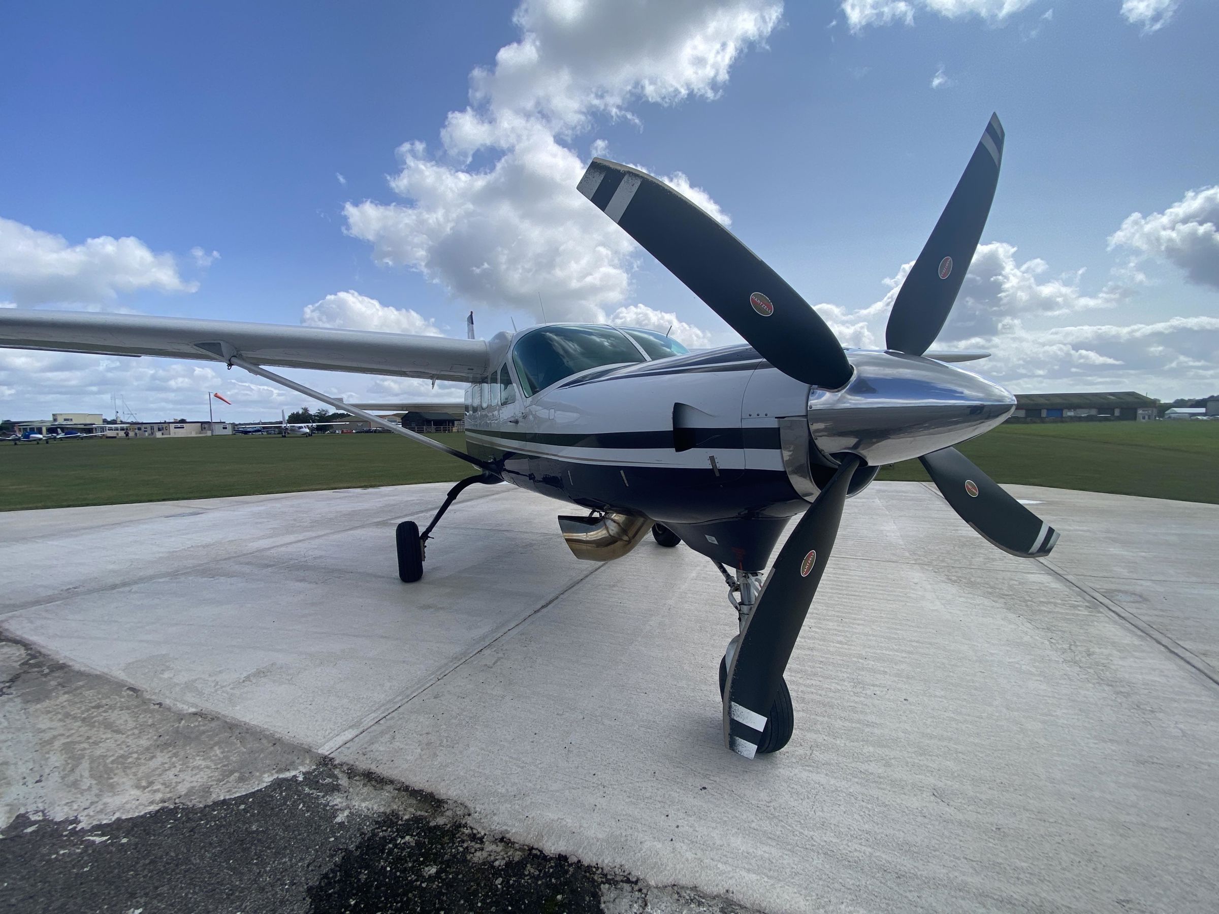 2002 Cessna 208 Supervan 900 - Exterior