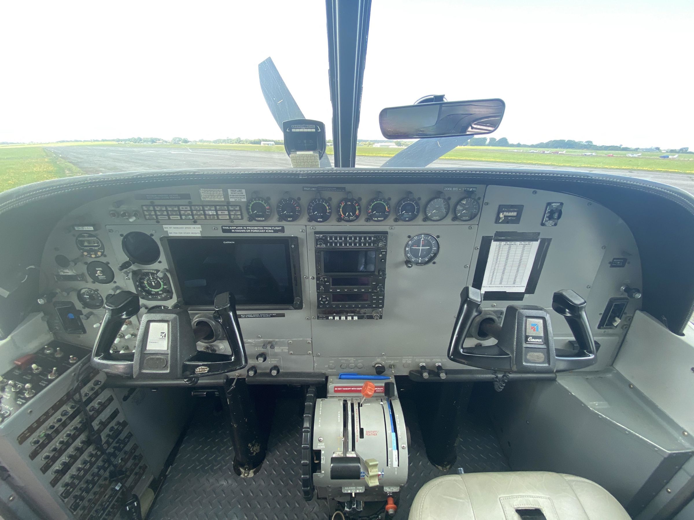 2002 Cessna 208 Supervan 900 - Interior