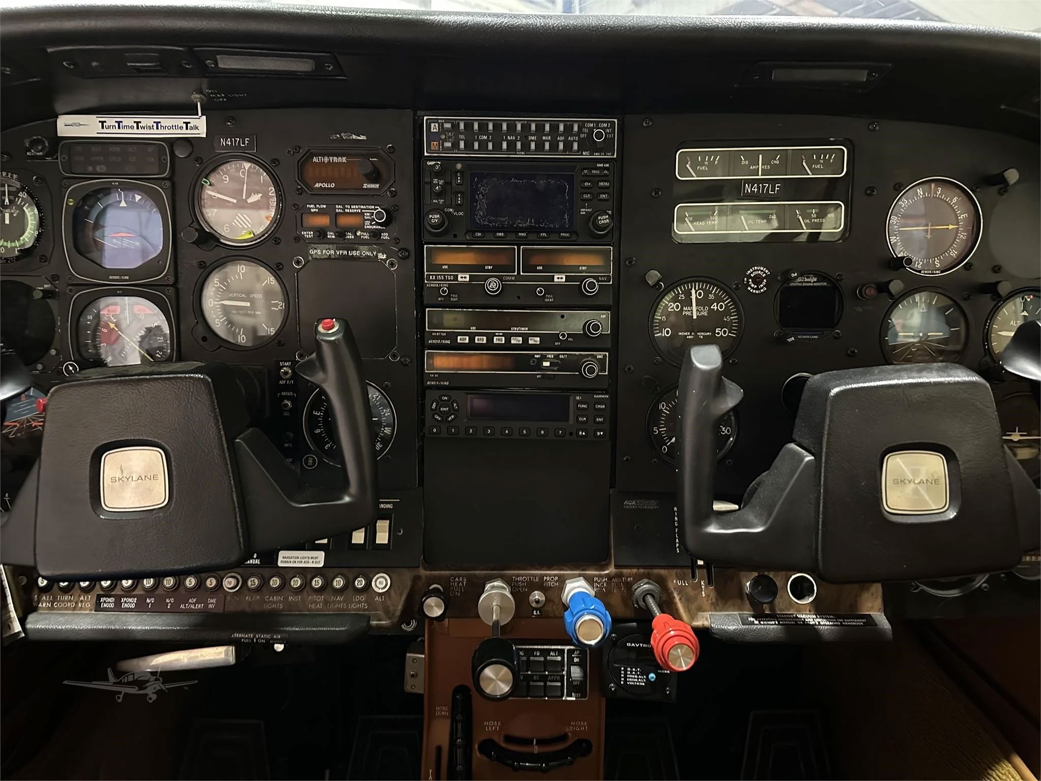 1976 Cessna 182P Skylane - Interior