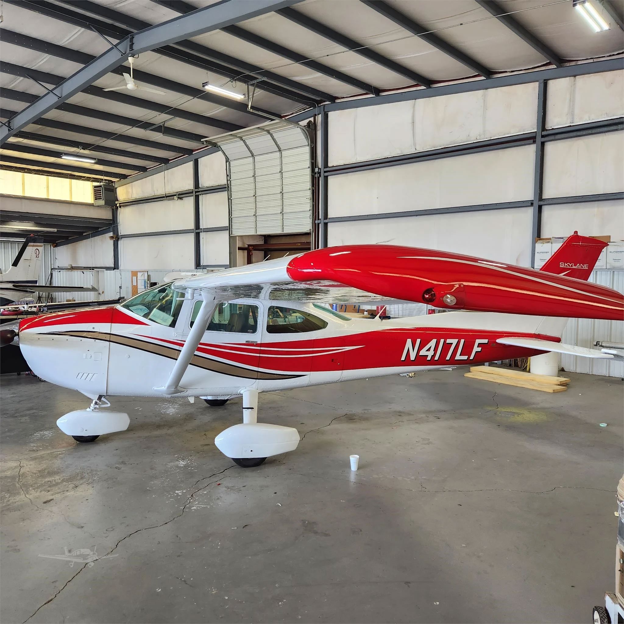 1976 Cessna 182P Skylane - Exterior