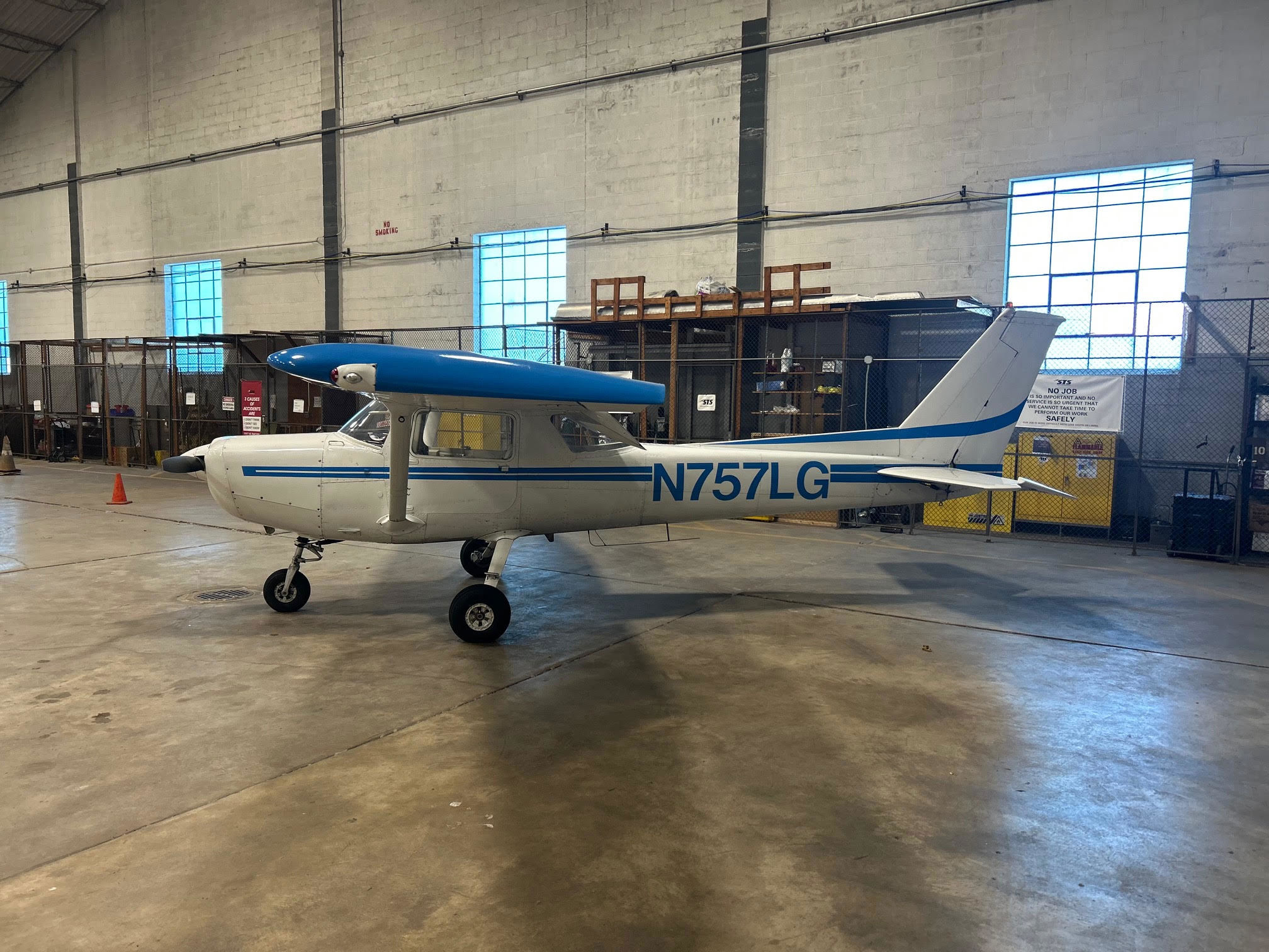 1977 Cessna 152 - Exterior
