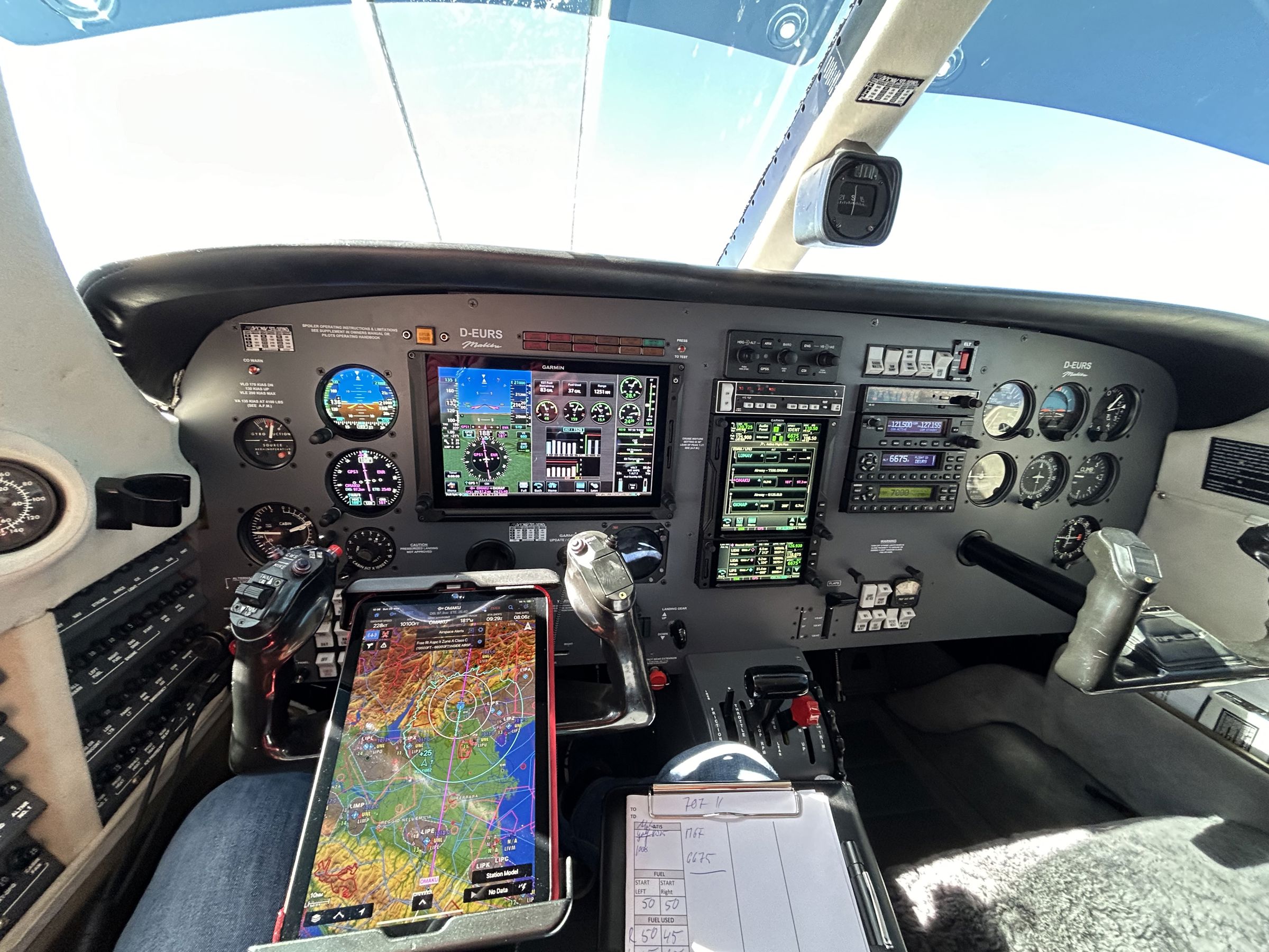 1987 Piper PA-46-310P Malibu - Interior