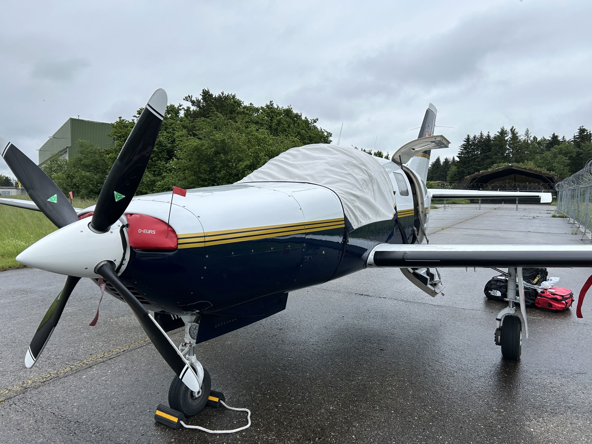 1987 Piper PA-46-310P Malibu - Exterior