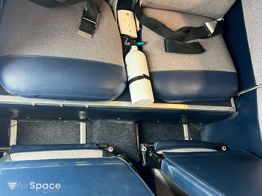 1963 Piper PA-28-140 Cherokee - Interior
