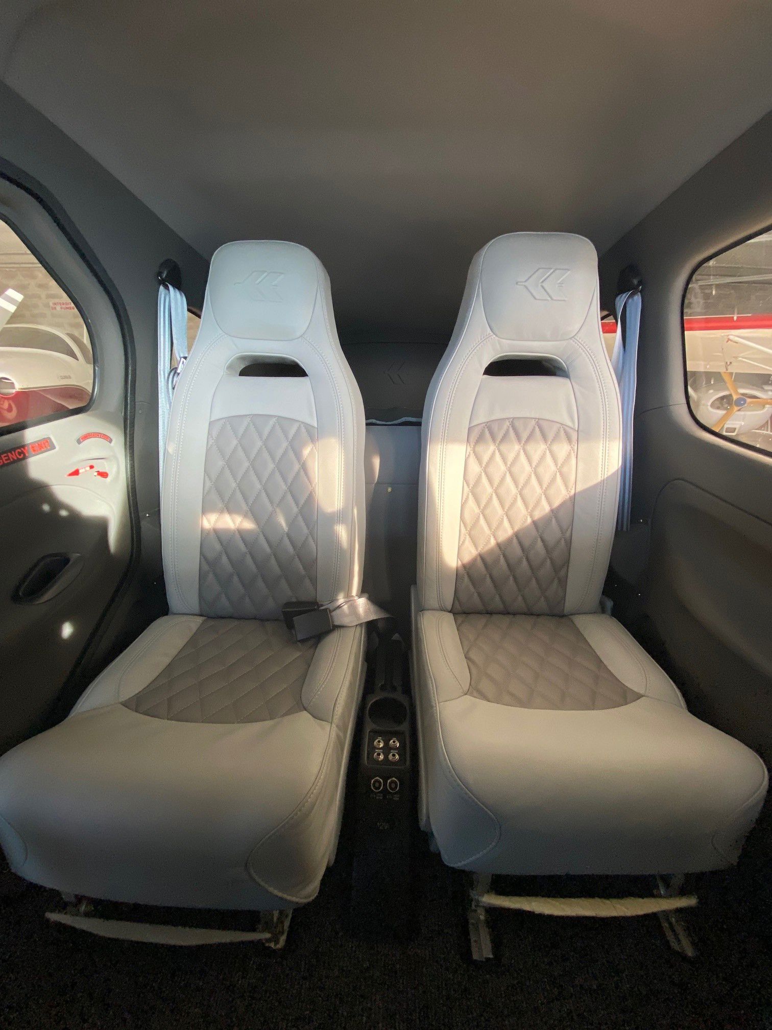 2024 Tecnam P2010 TDI - Interior