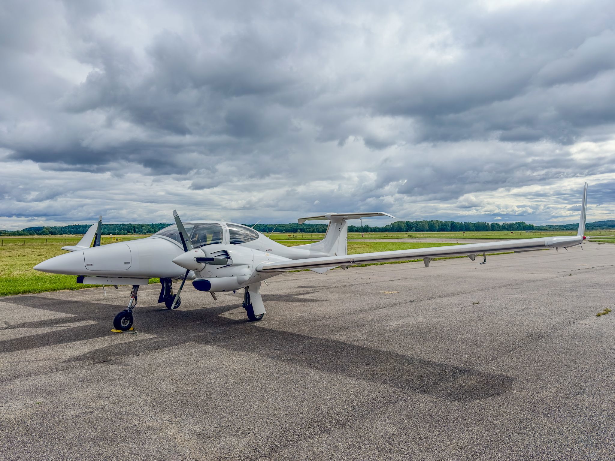 2007 Diamond DA42 Twin Star