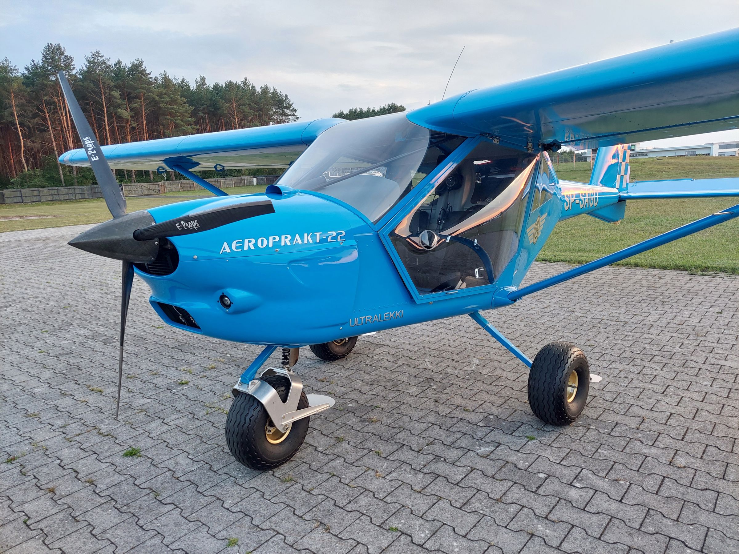 2015 Aeroprakt A-22 - Exterior