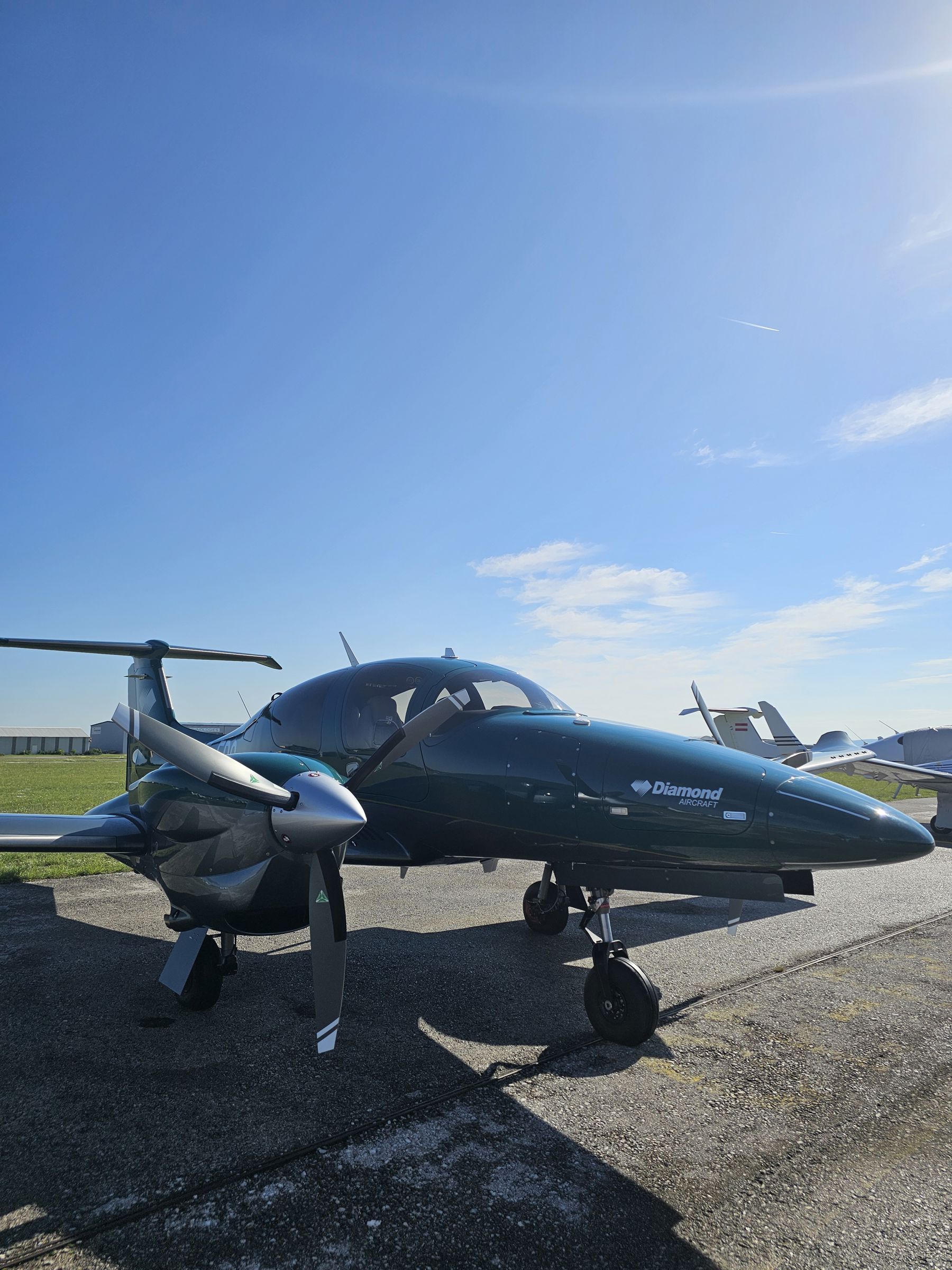2025 Diamond DA62 - Exterior