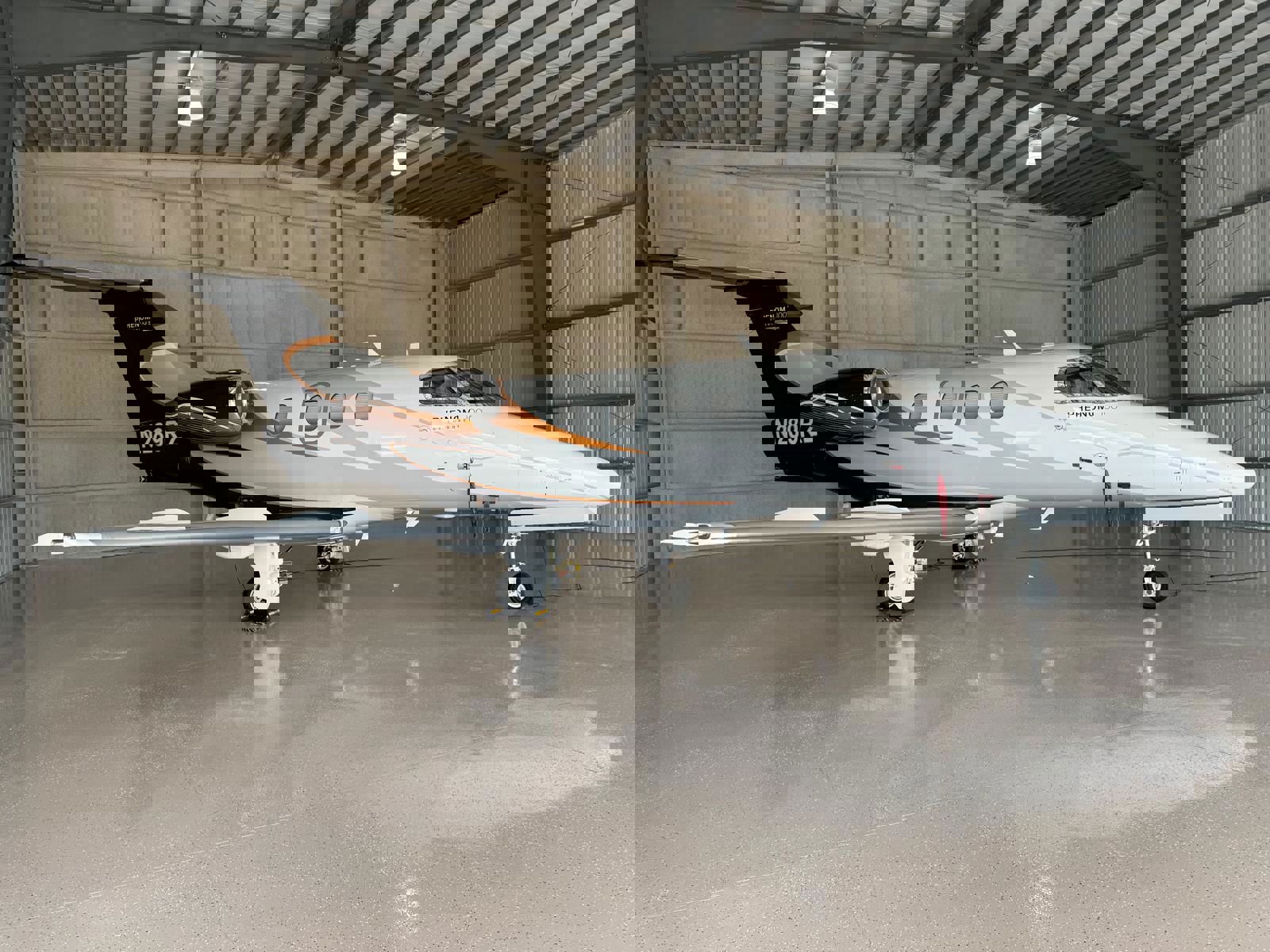 2013 Embraer Phenom 100 - Exterior