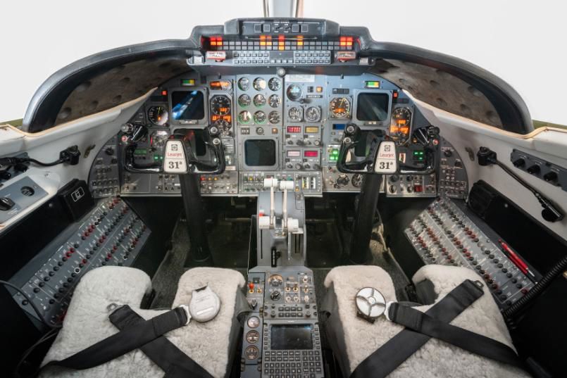 1994 Learjet 31A - Interior