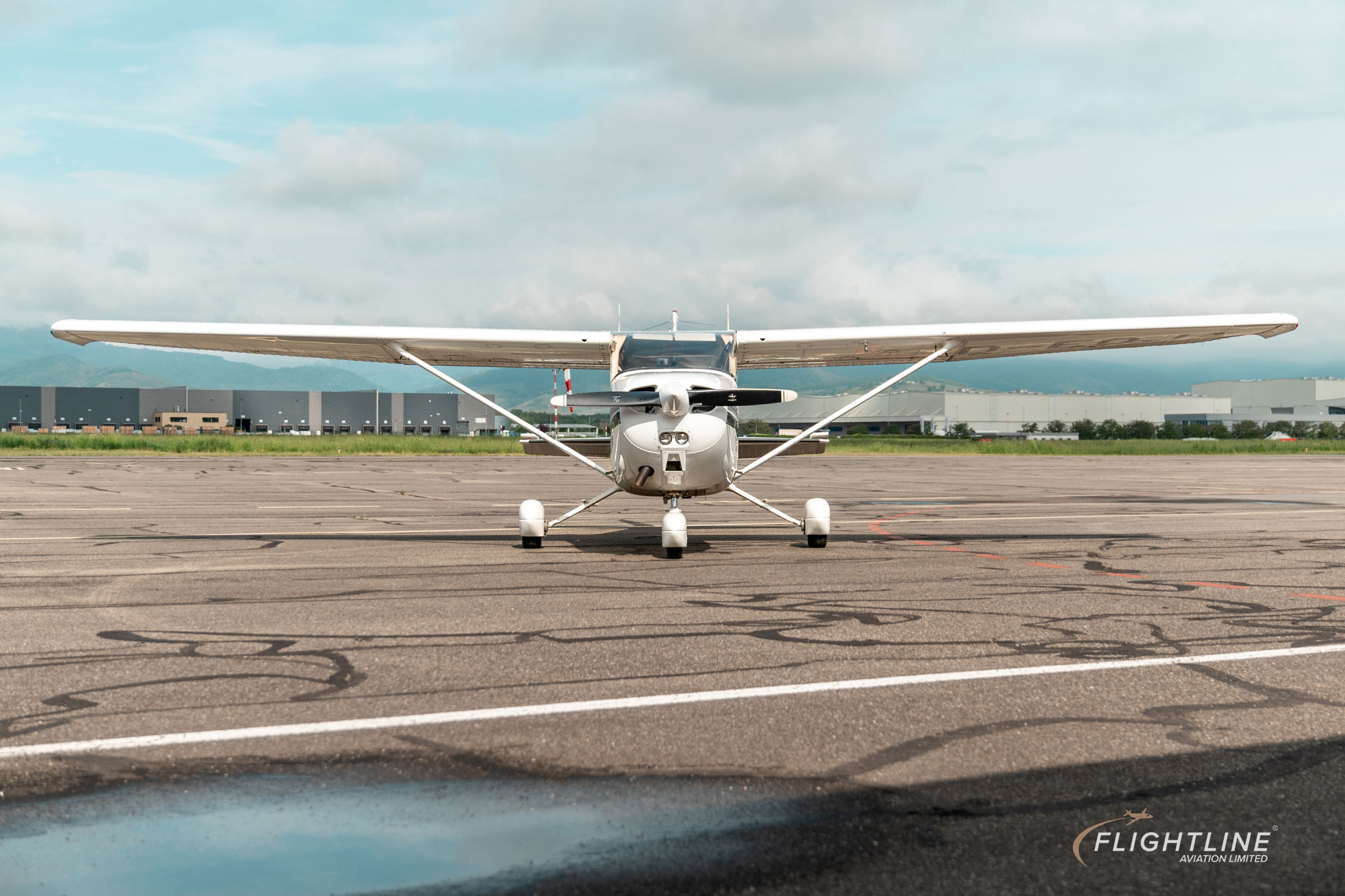 1977 Cessna (Reims) F172N - Exterior