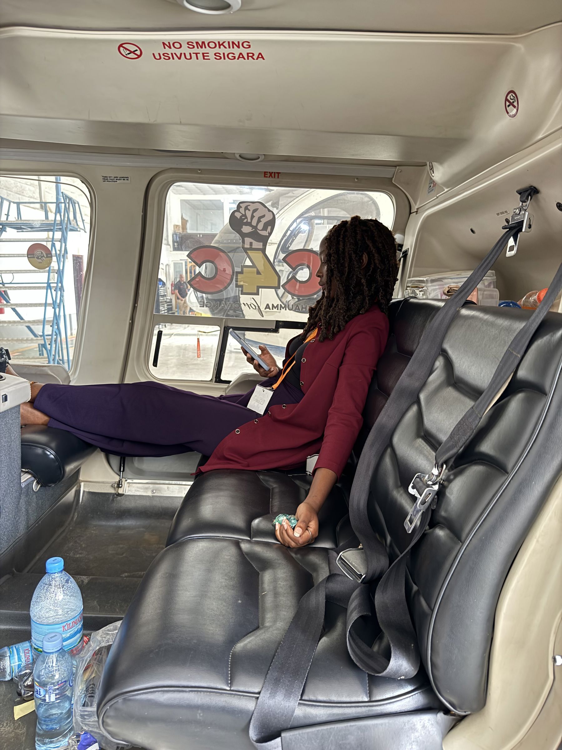 2009 Bell 407 - Interior