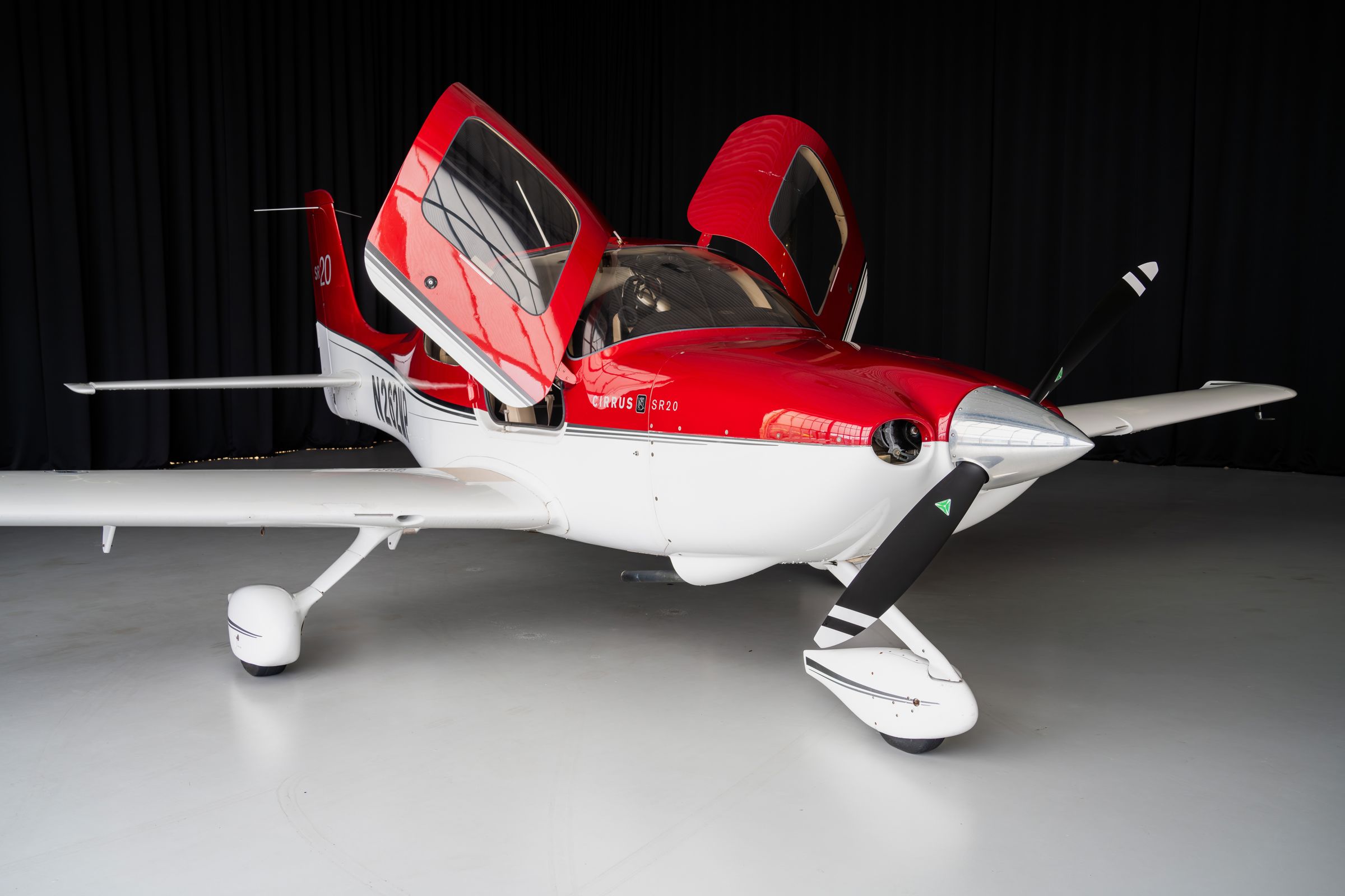 2004 Cirrus SR20 G2