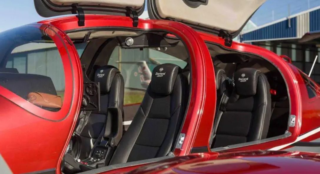 2021 Diamond DA62 - Interior