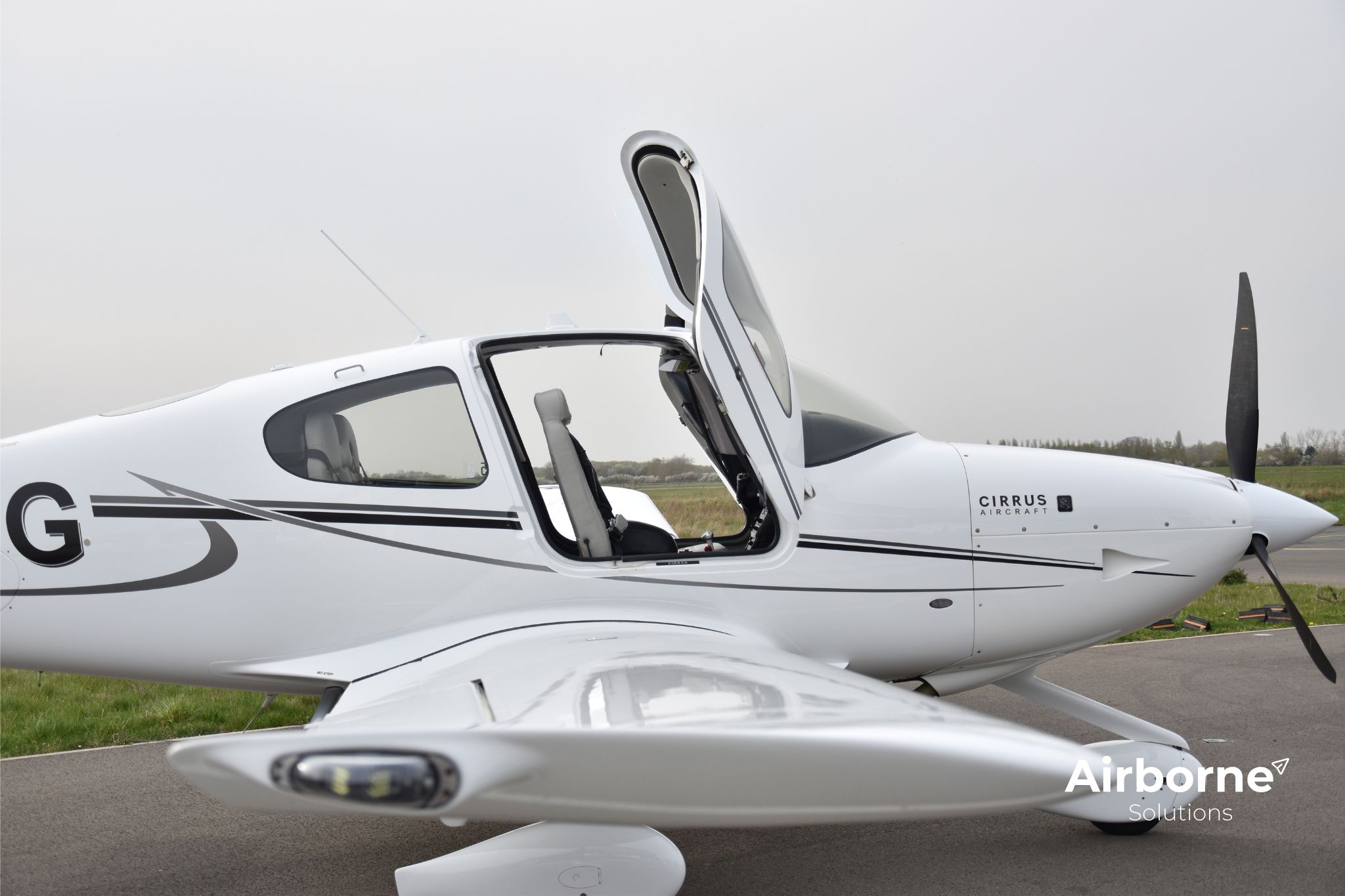 2013 Cirrus SR22 G5 - Exterior