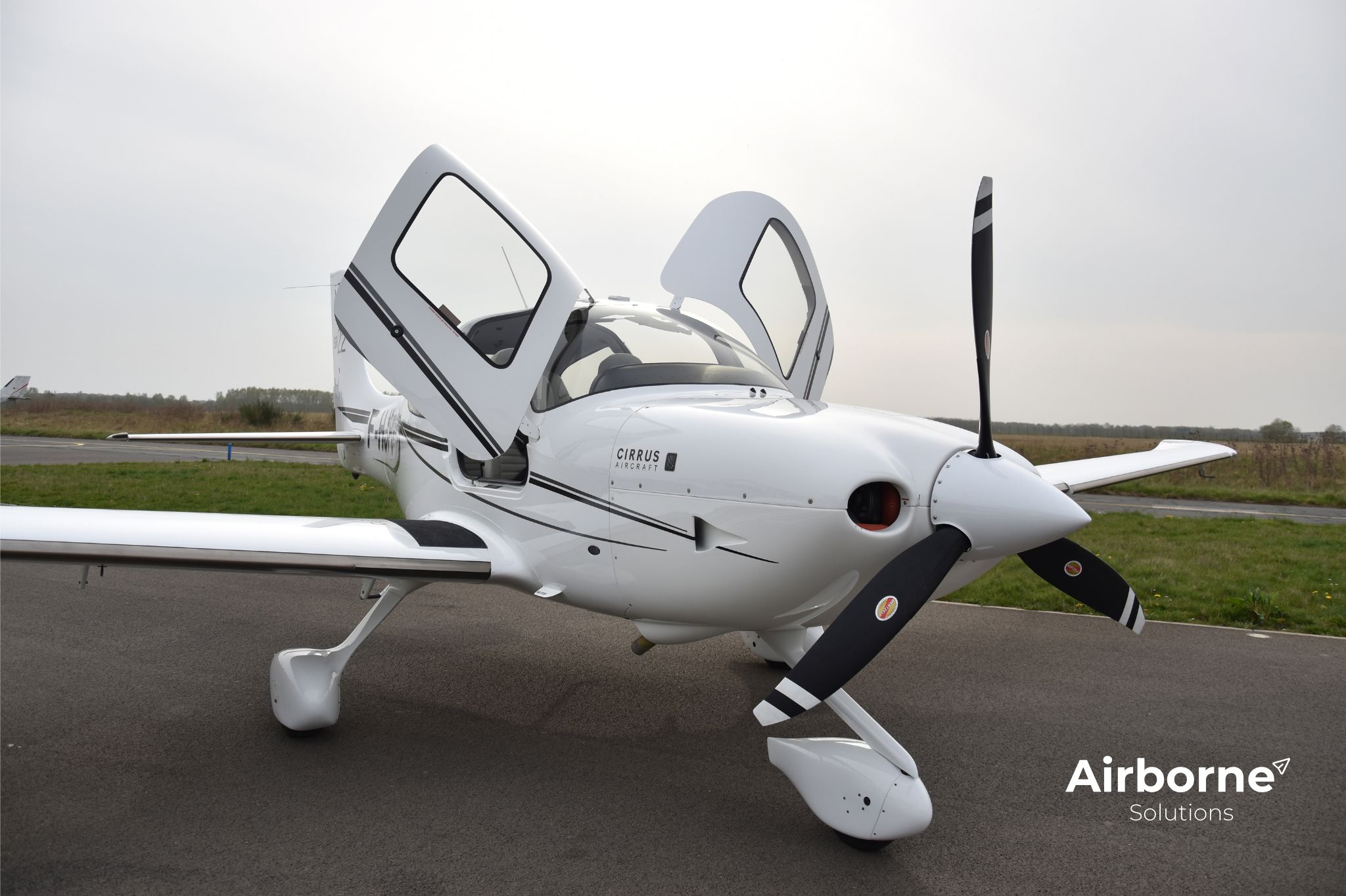 2013 Cirrus SR22 G5 - Exterior