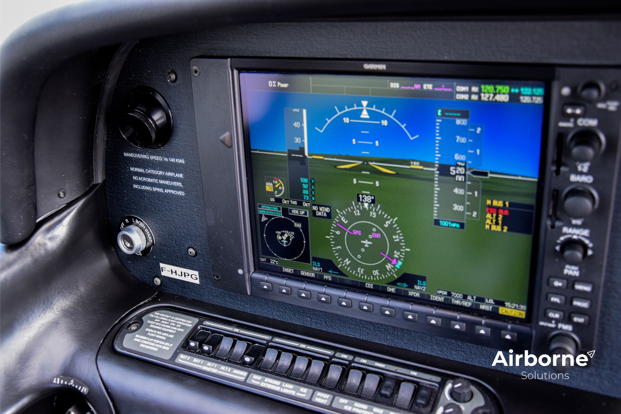 2013 Cirrus SR22 G5 - Interior