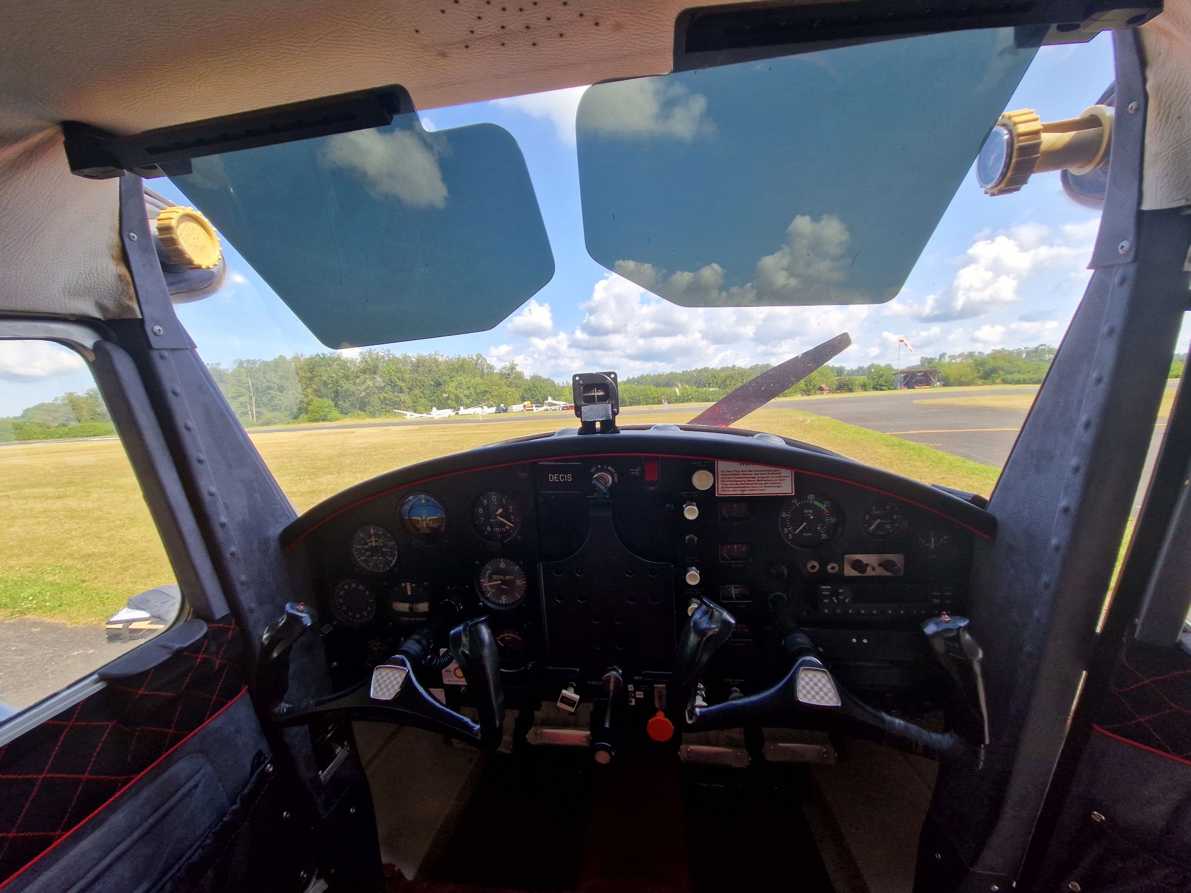 1962 Cessna 150B - Exterior