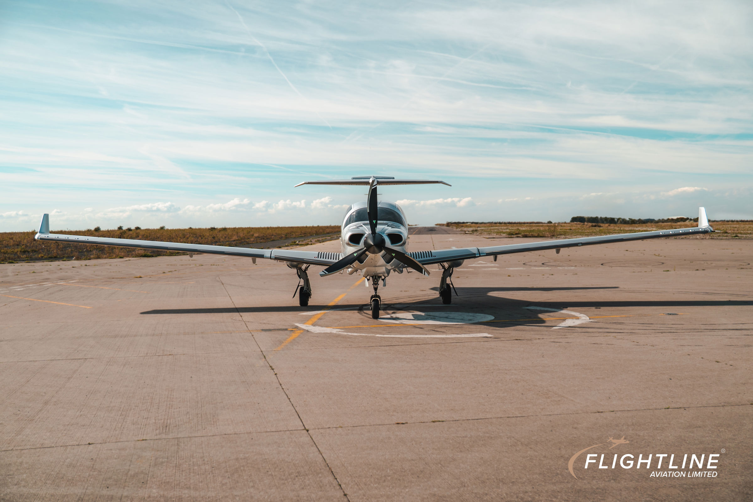 2024 Diamond DA50 RG - Exterior