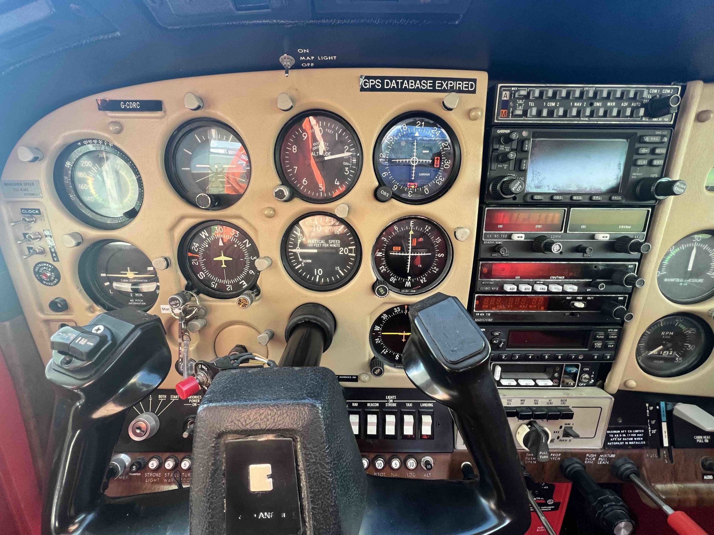 1979 Cessna 182Q Skylane - Interior