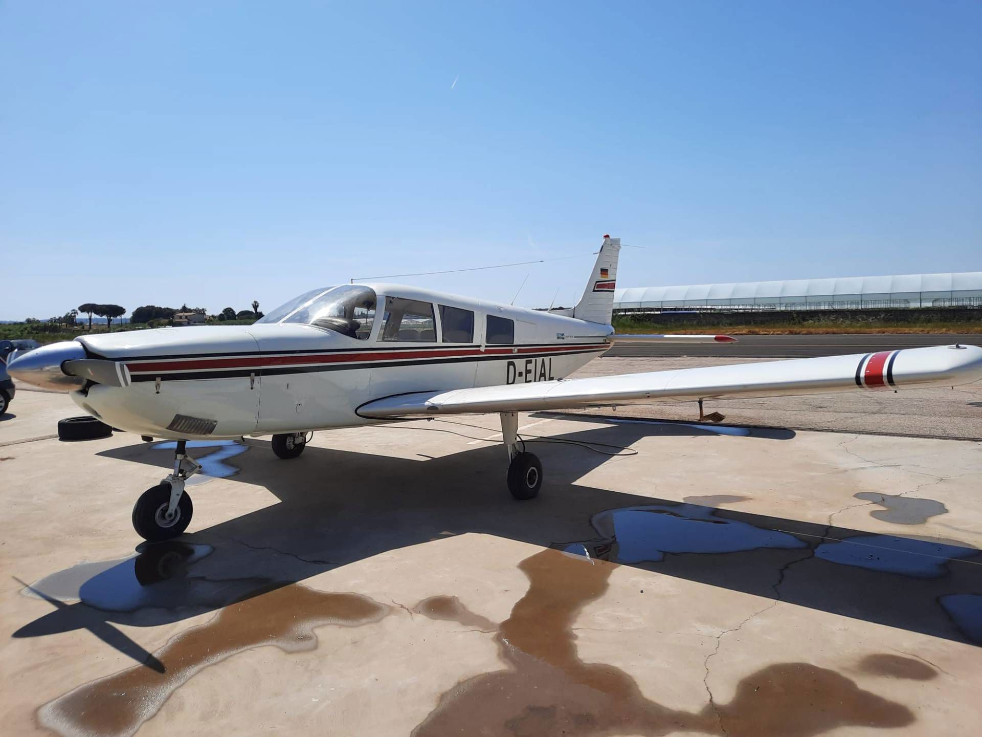 1973 Piper PA-32-300 Cherokee Six - Exterior