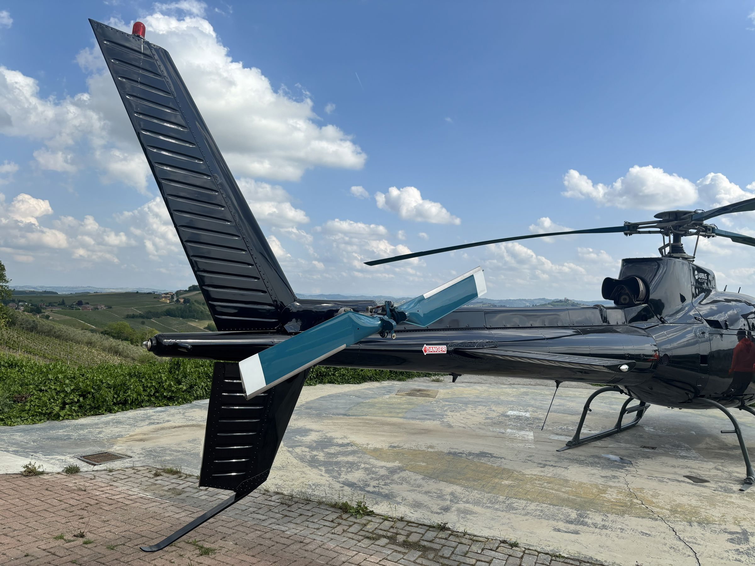 1989 Airbus H125 - Exterior