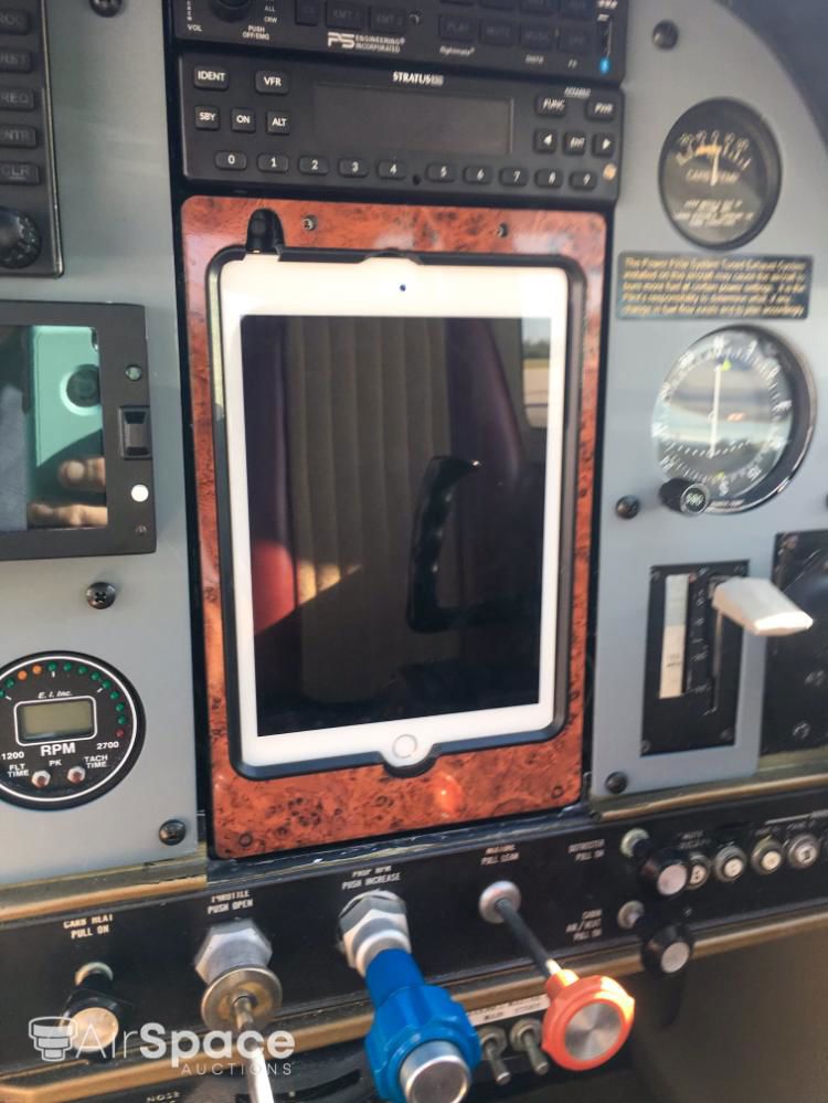 1970 Cessna 177B Cardinal - Interior