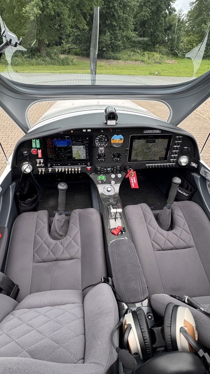 2024 BRM AERO Bristell 915iS RG - Interior