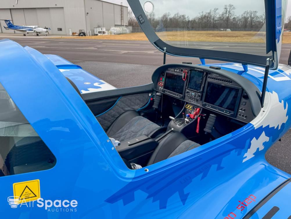 2024 JMB VL-3EH-916 - Interior