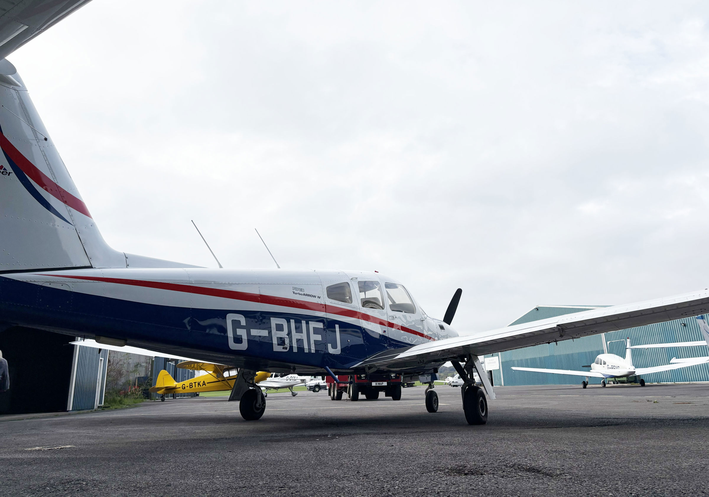 1979 Piper PA-28RT-201T Turbo Arrow IV - Exterior