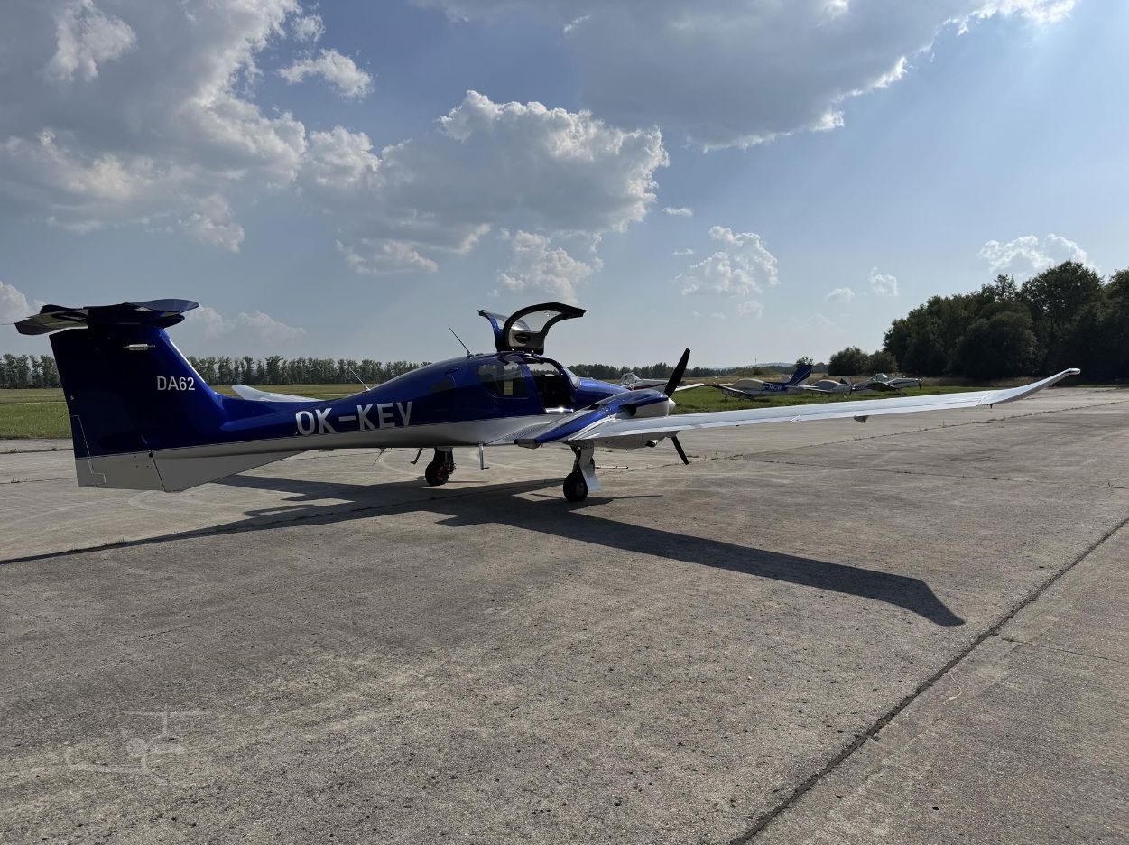 2022 Diamond DA62 - Exterior