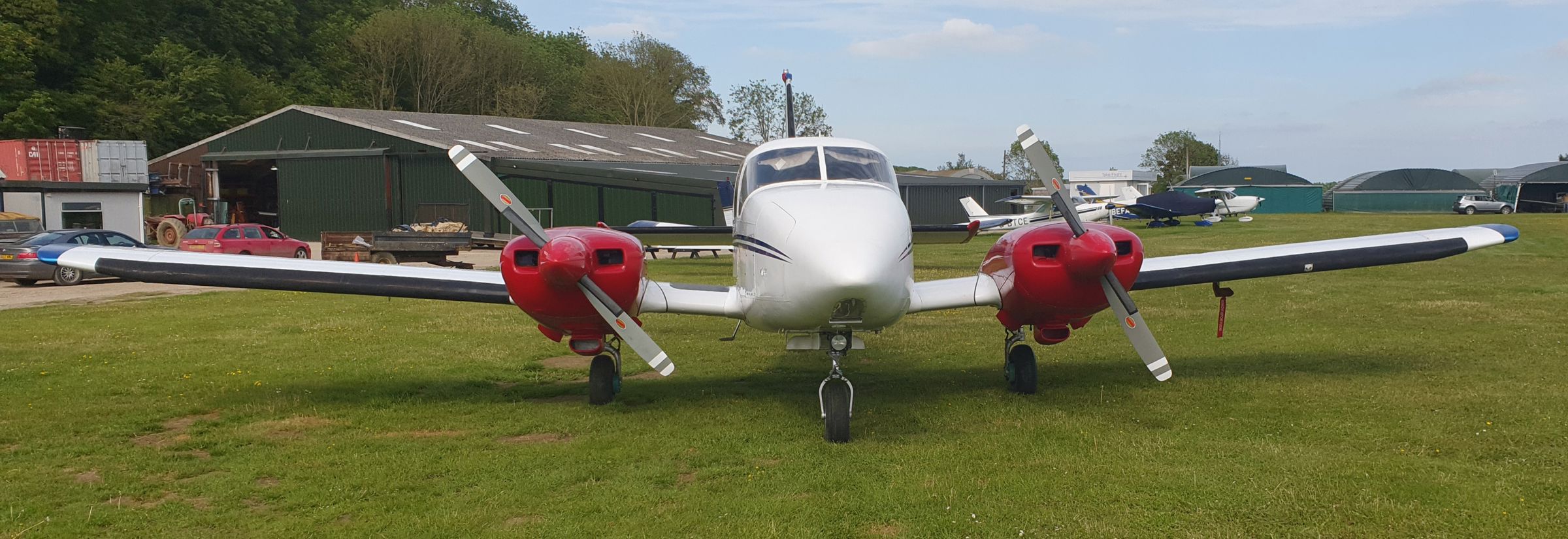 1977 Piper PA-23-250 Aztec F - Exterior