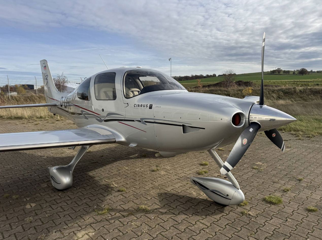 2008 Cirrus SR22 G3 - Exterior