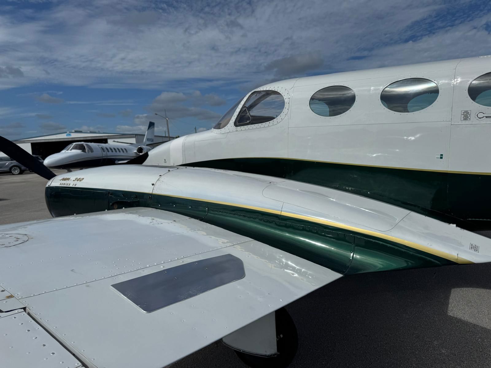 1975 Cessna 340 - Exterior